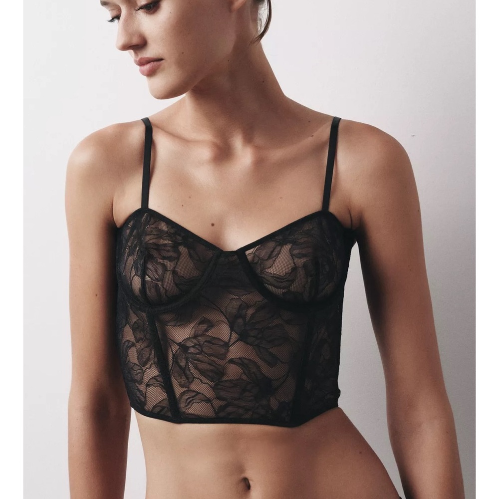 Zara lace underwire corset